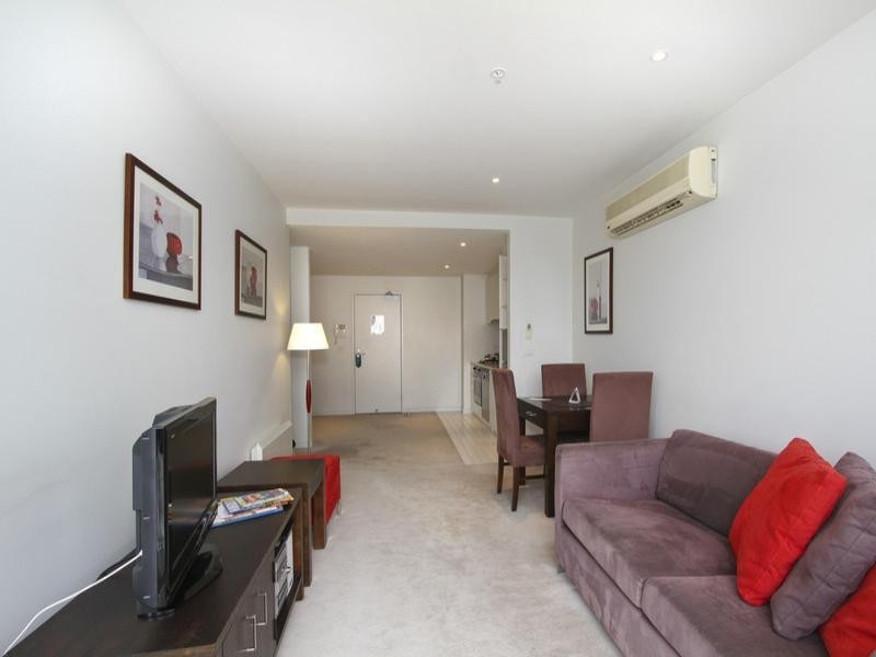 1009/8 Dorcas Street, South Melbourne VIC 3205