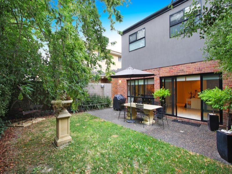 43 Derring Lane, Cheltenham VIC 3192