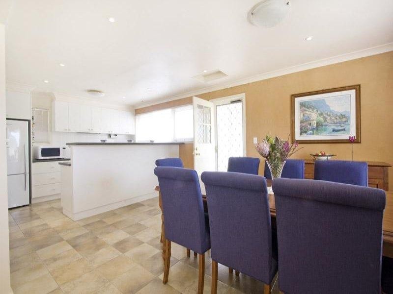 4 Halliday Court, Hughesdale VIC 3166