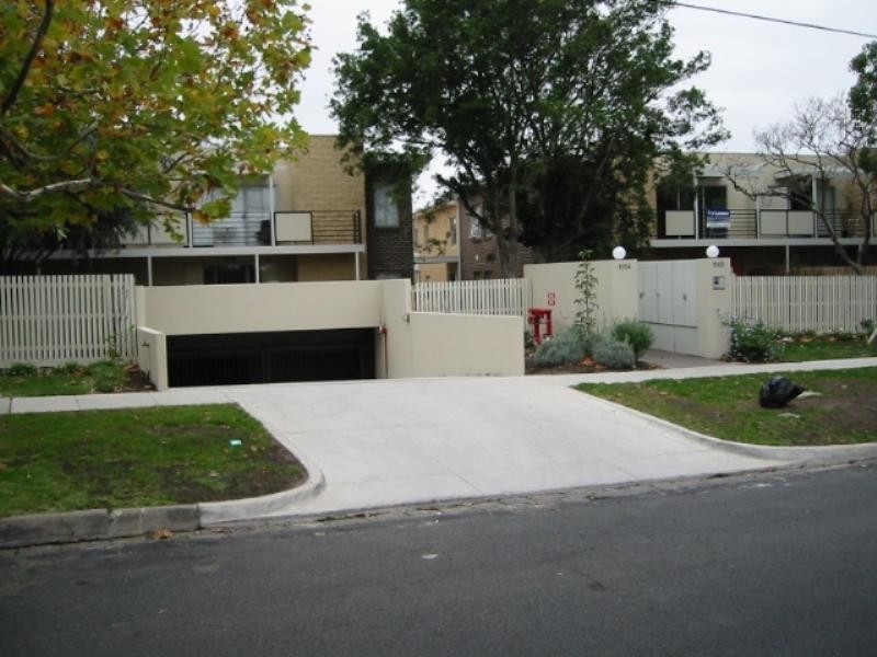 12/1162 Dandenong Road, Carnegie VIC 3163