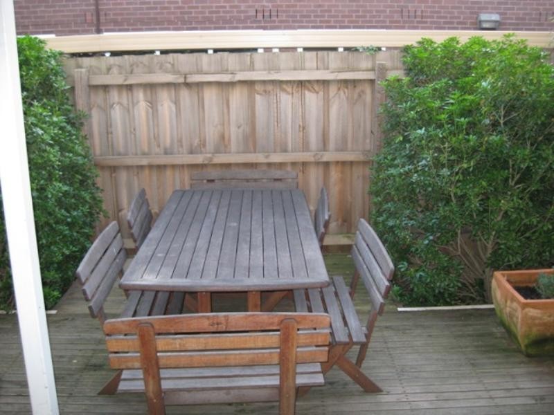 12/1162 Dandenong Road, Carnegie VIC 3163