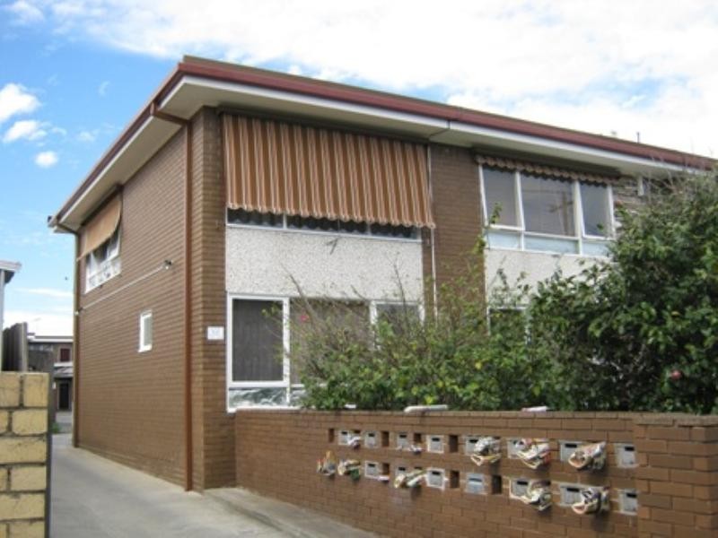 14/212 Kambrook Road, Caulfield North VIC 3161