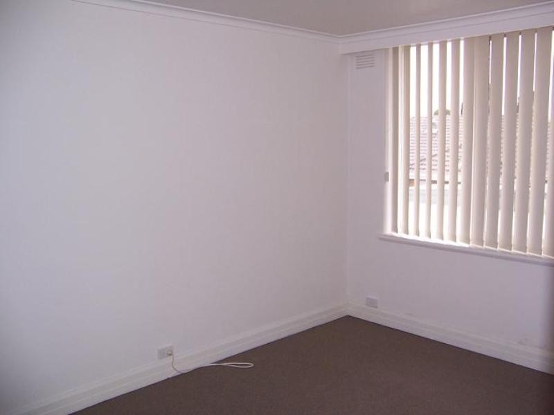 14/212 Kambrook Road, Caulfield North VIC 3161