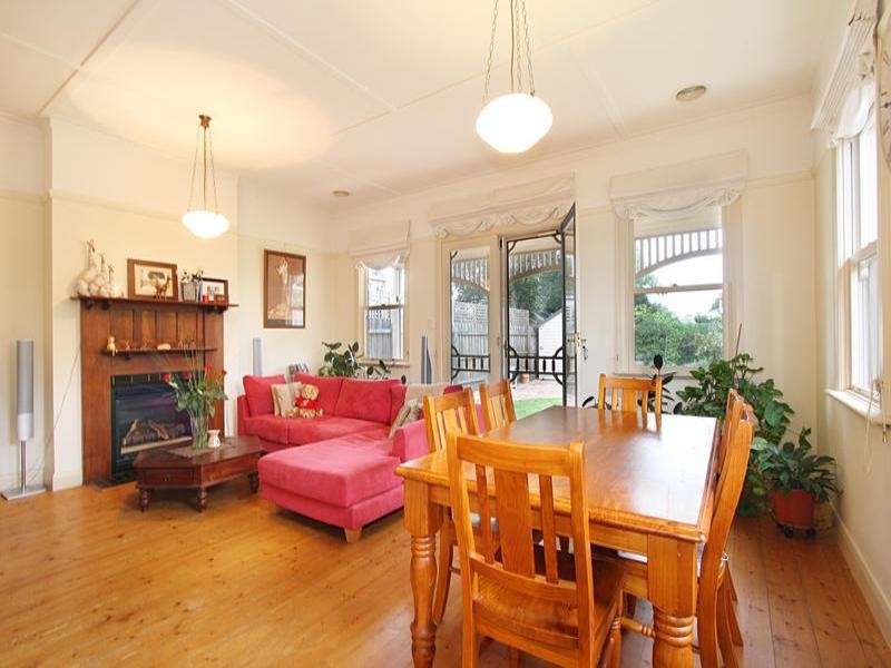 9 Latrobe Street, Murrumbeena VIC 3163