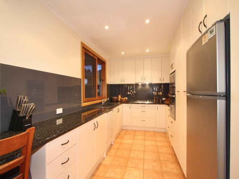 46 Gnarwyn Road, Carnegie VIC 3163