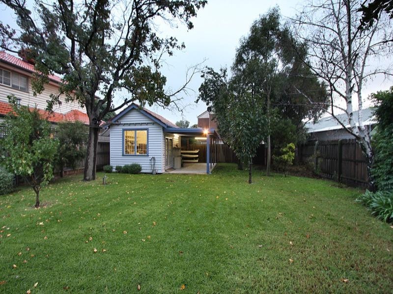 46 Gnarwyn Road, Carnegie VIC 3163