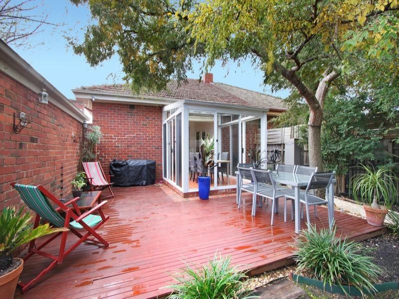 108 Kangaroo Road, Hughesdale VIC 3166