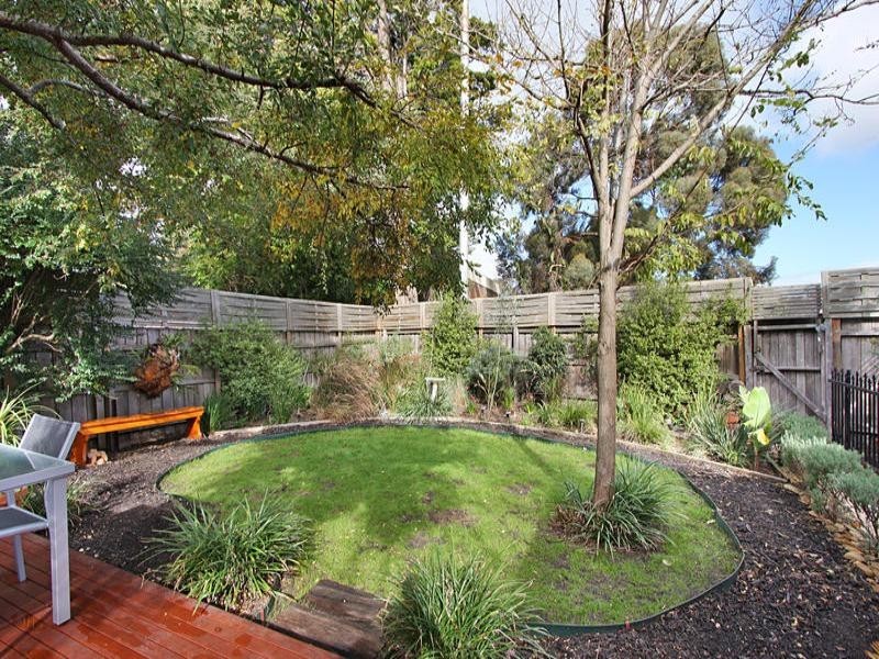 108 Kangaroo Road, Hughesdale VIC 3166