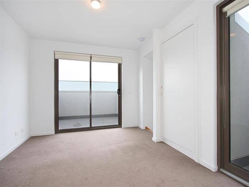 4/1261 Glenhuntly Road, Carnegie VIC 3163