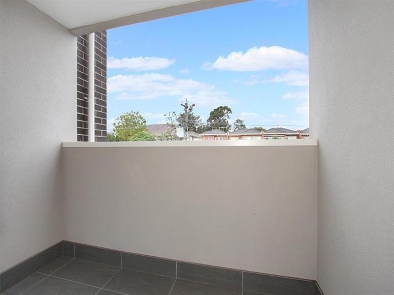 4/1261 Glenhuntly Road, Carnegie VIC 3163