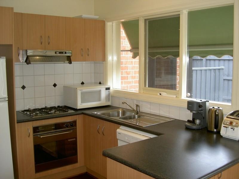 3/1172 Dandenong Road, Carnegie VIC 3163