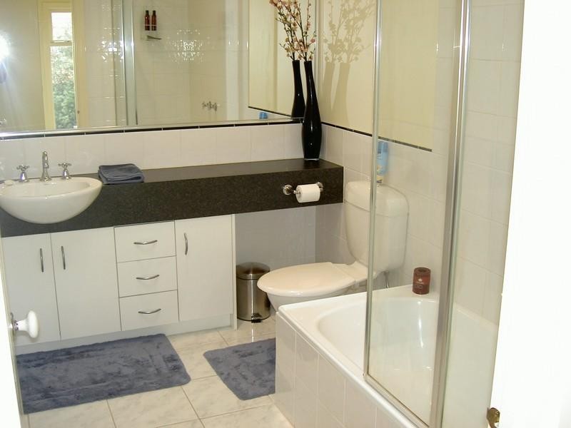 3/1172 Dandenong Road, Carnegie VIC 3163