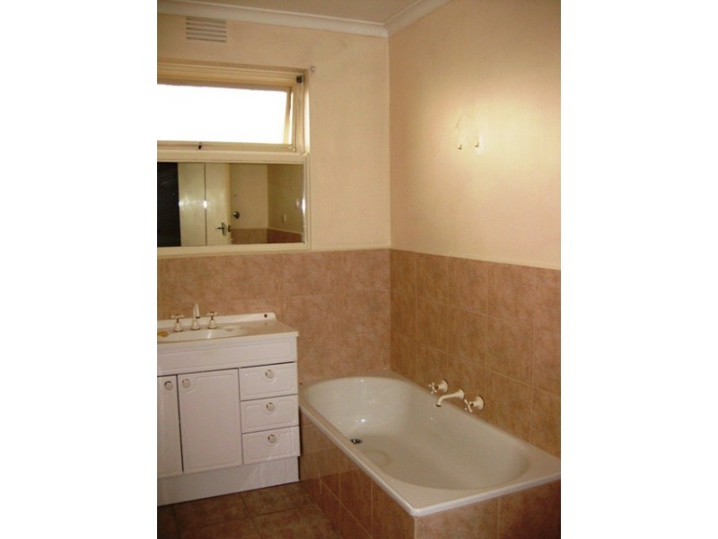 7/340 DANDENONG Road, Prahran VIC 3181