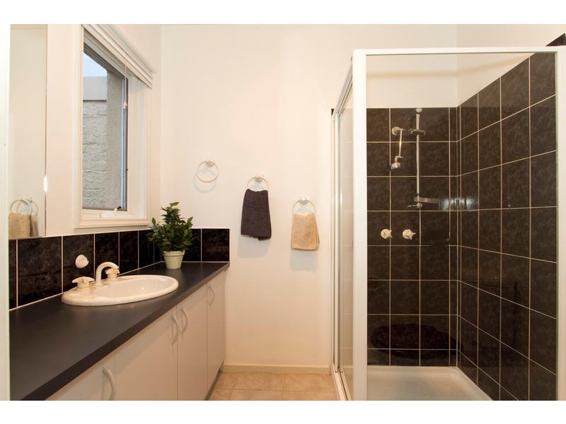 33a Dega Avenue, Bentleigh East VIC 3165