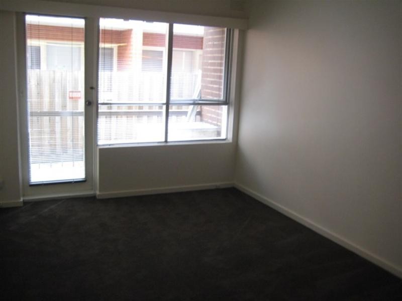 1/23 Genoa Street, Moorabbin VIC 3189