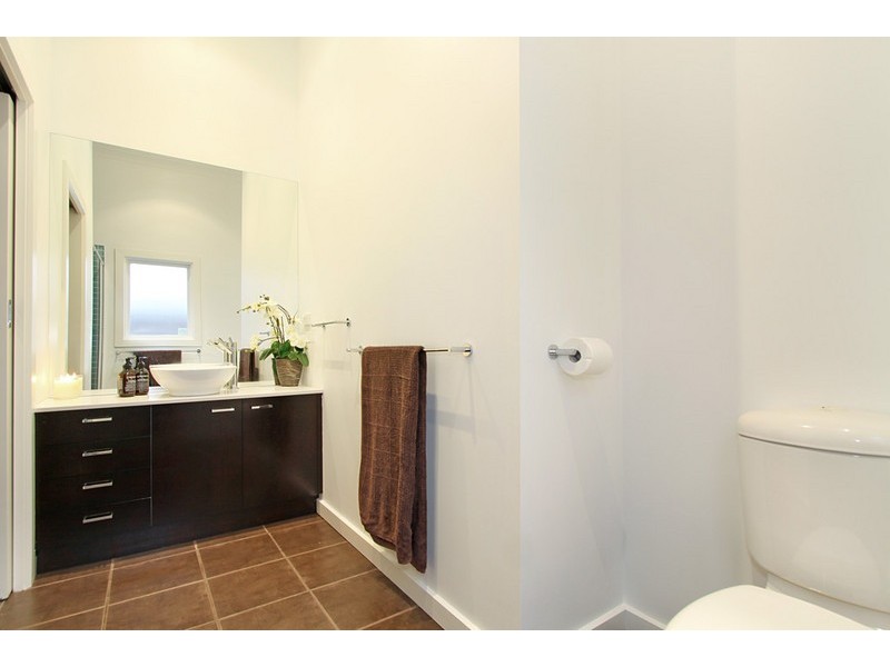 18 Mile End Road, Carnegie VIC 3163