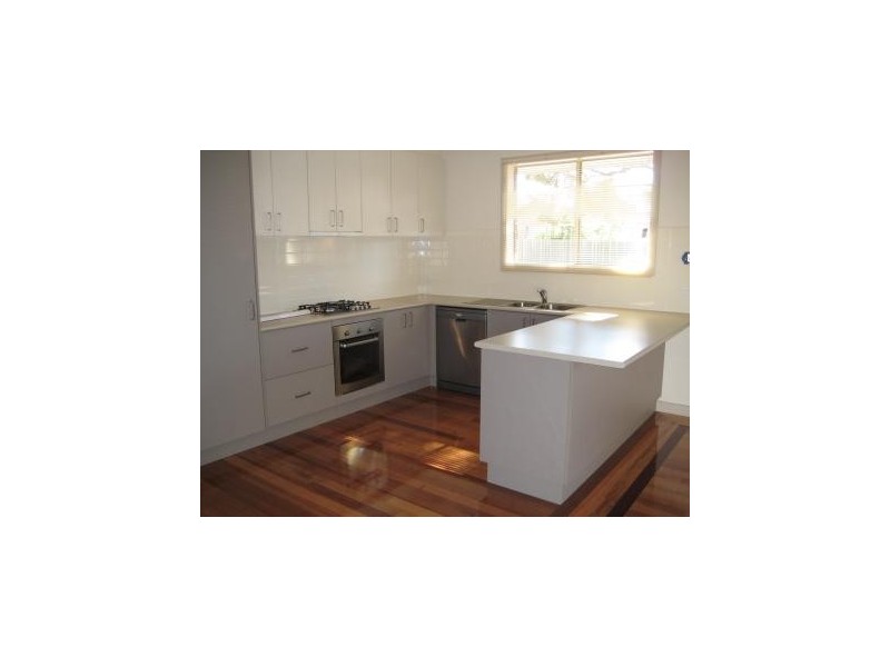 1/70 Golden Avenue, Bonbeach VIC 3196