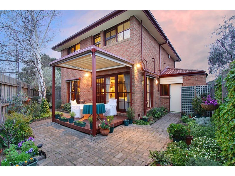 18 Beena Avenue, Carnegie VIC 3163
