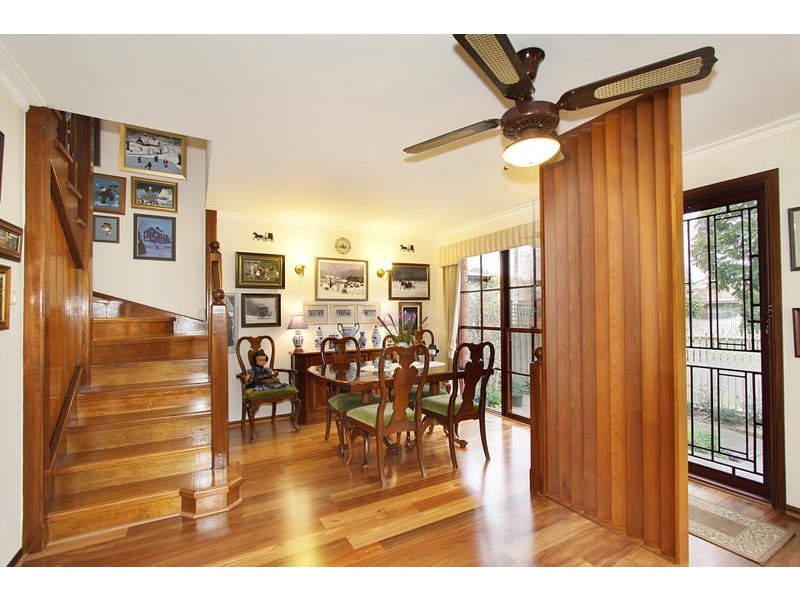 18 Beena Avenue, Carnegie VIC 3163