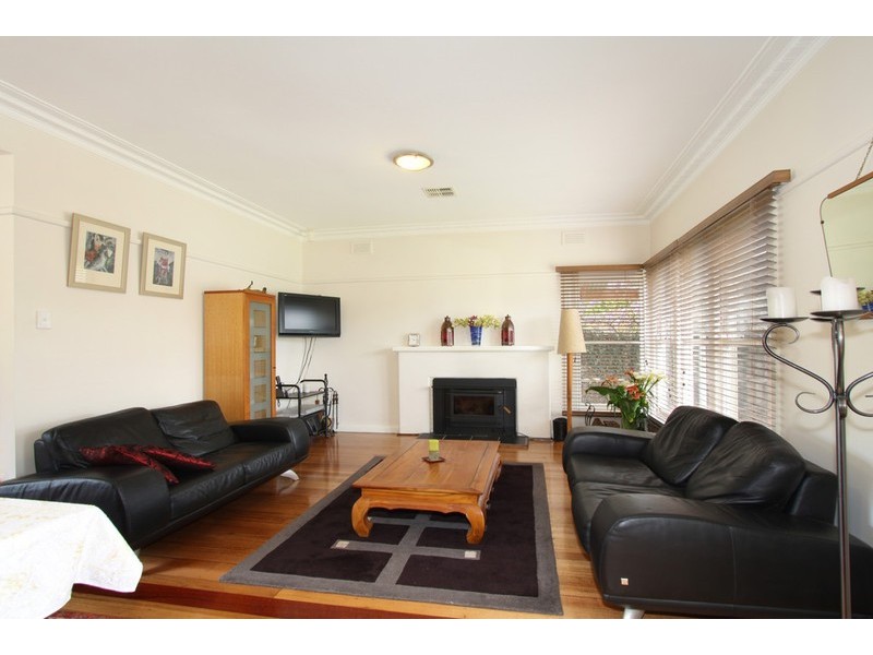 14 Strathearn Avenue, Murrumbeena VIC 3163