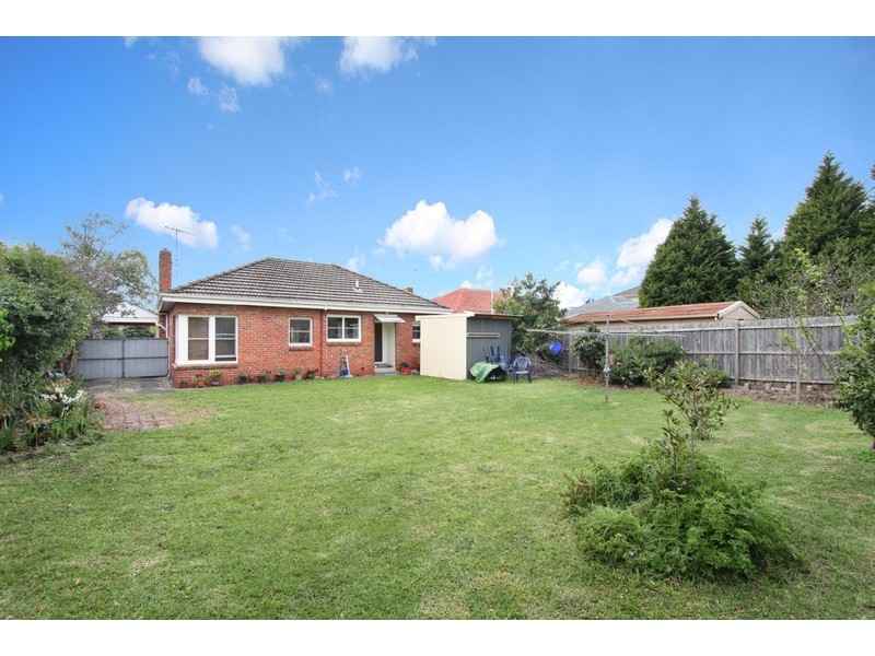 14 Strathearn Avenue, Murrumbeena VIC 3163