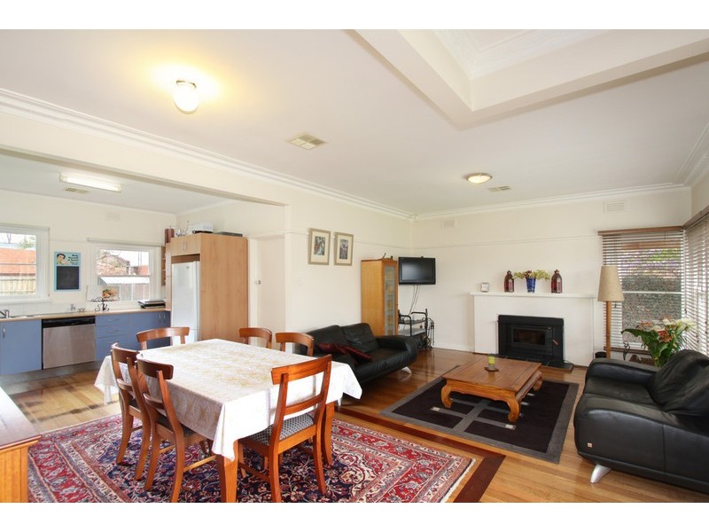 14 Strathearn Avenue, Murrumbeena VIC 3163