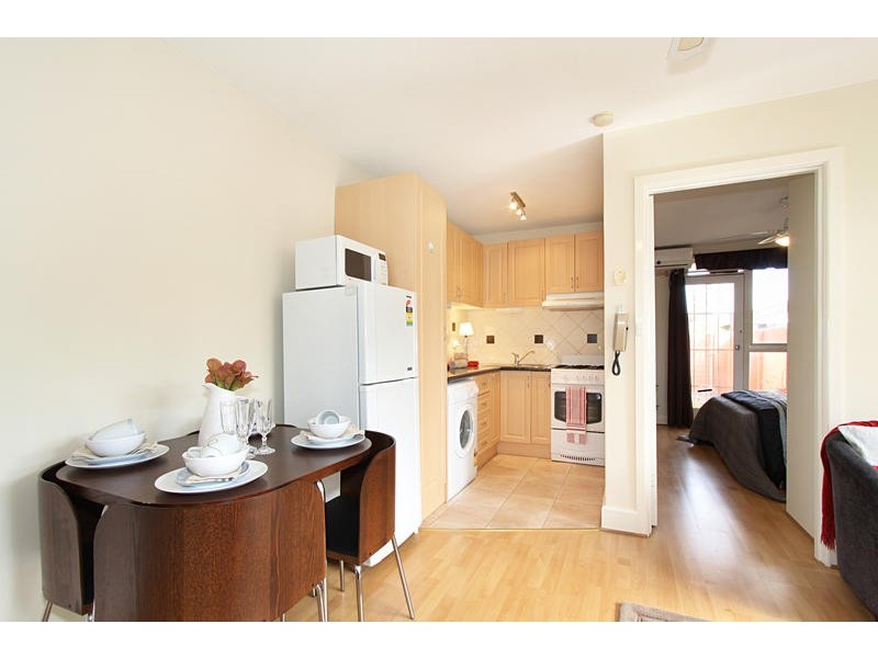 1/36 Moonya Road, Carnegie VIC 3163
