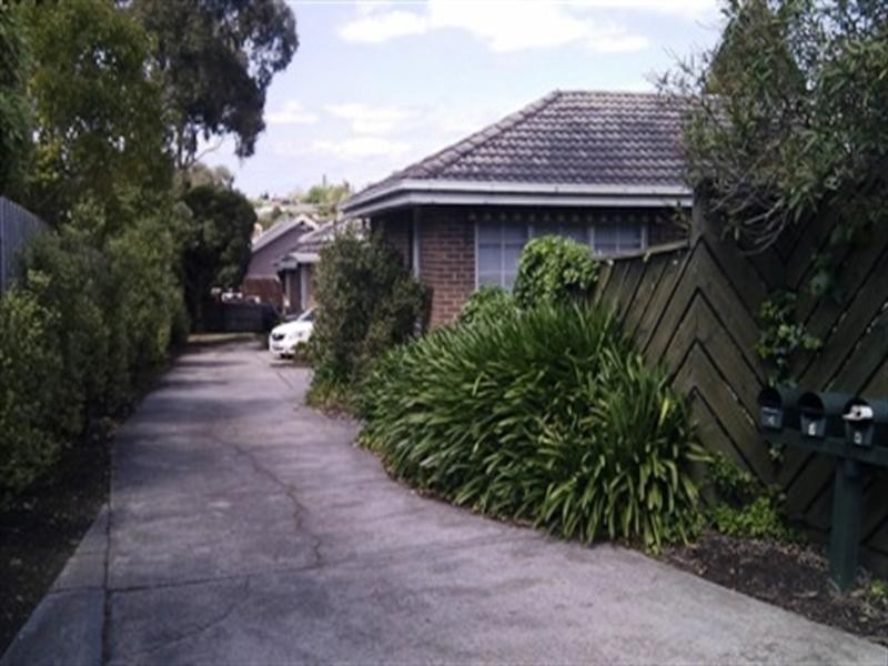 2/56 Blackburn Road, Doncaster East VIC 3109