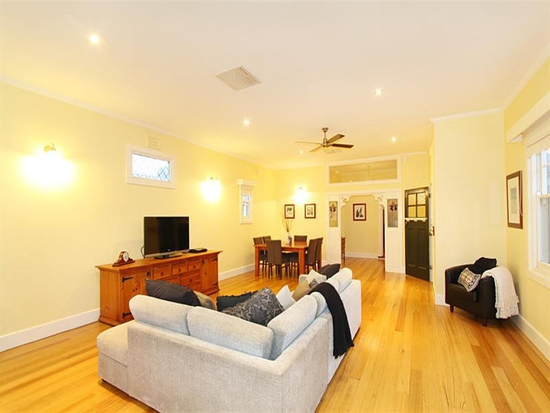 40 Dallas Avenue, Hughesdale VIC 3166