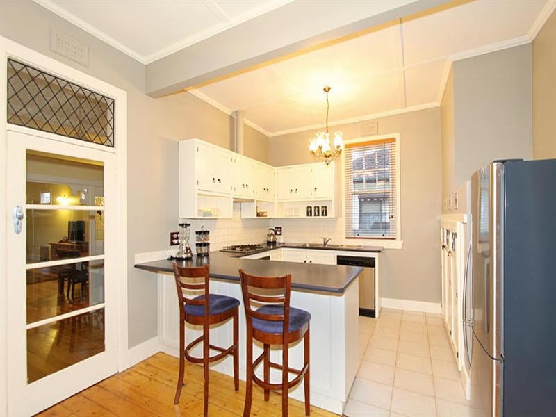 40 Dallas Avenue, Hughesdale VIC 3166