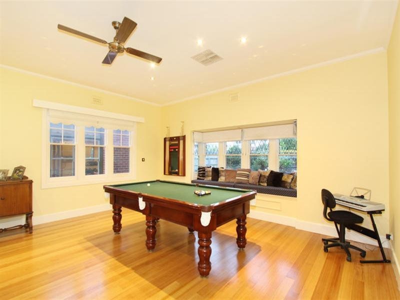 40 Dallas Avenue, Hughesdale VIC 3166