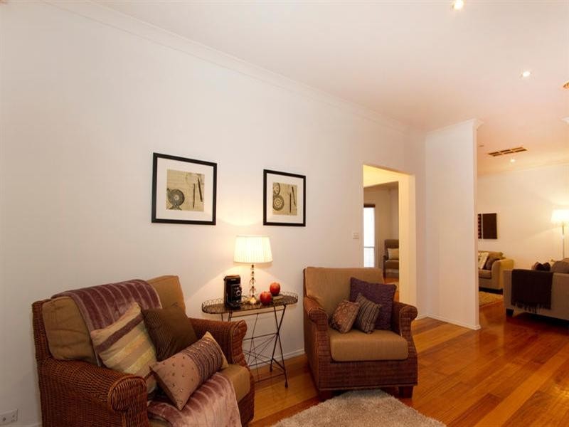 33A Dega Avenue, Bentleigh East VIC 3165