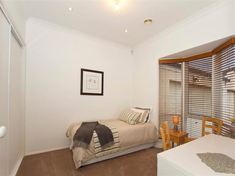 33A Dega Avenue, Bentleigh East VIC 3165