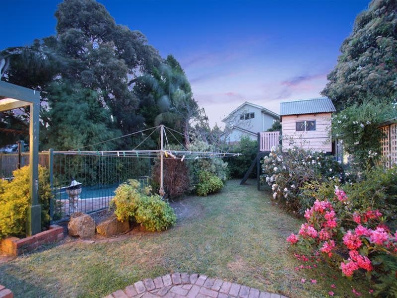 7 Durward Avenue, Glen Waverley VIC 3150