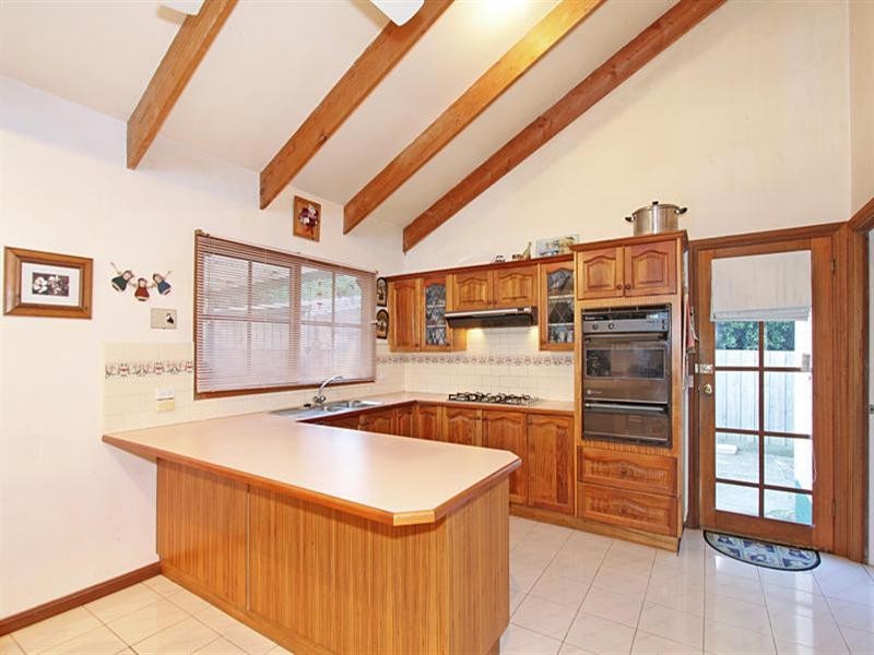 7 Durward Avenue, Glen Waverley VIC 3150