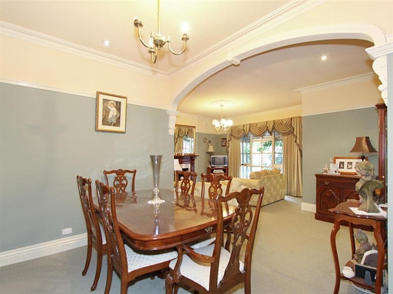 7 Durward Avenue, Glen Waverley VIC 3150