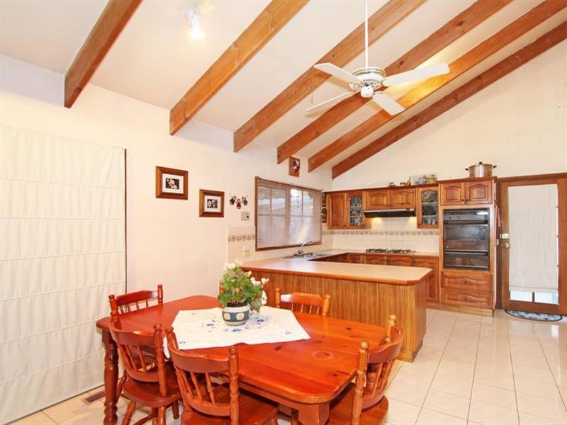 7 Durward Avenue, Glen Waverley VIC 3150