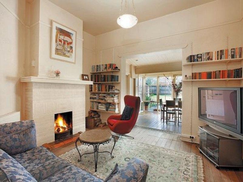 32 Foster Avenue, Glen Huntly VIC 3163