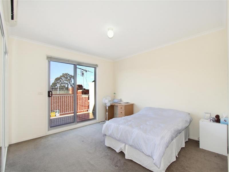12/1204 Glen Huntly Road, Glen Huntly VIC 3163