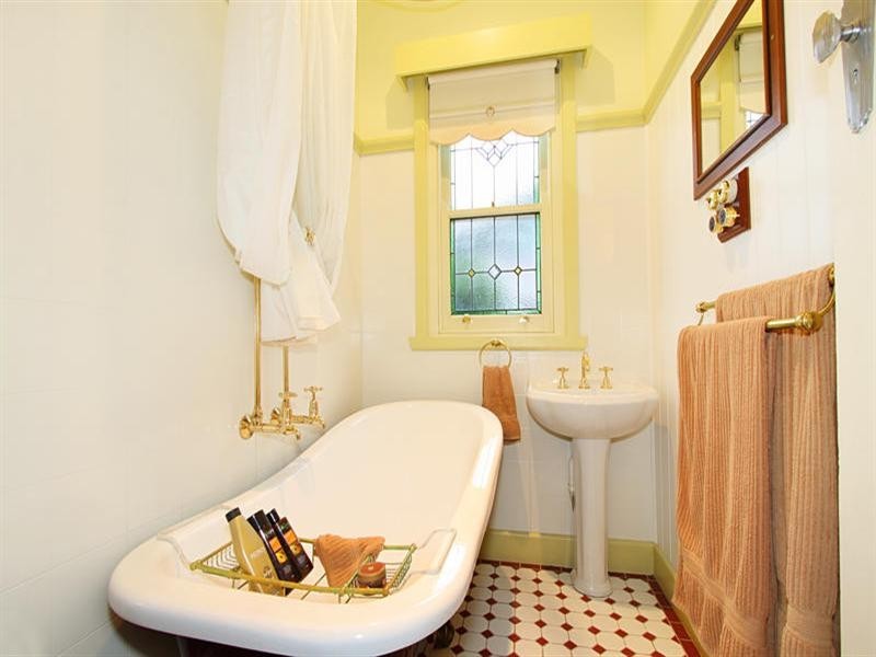 40 Dallas Avenue, Hughesdale VIC 3166