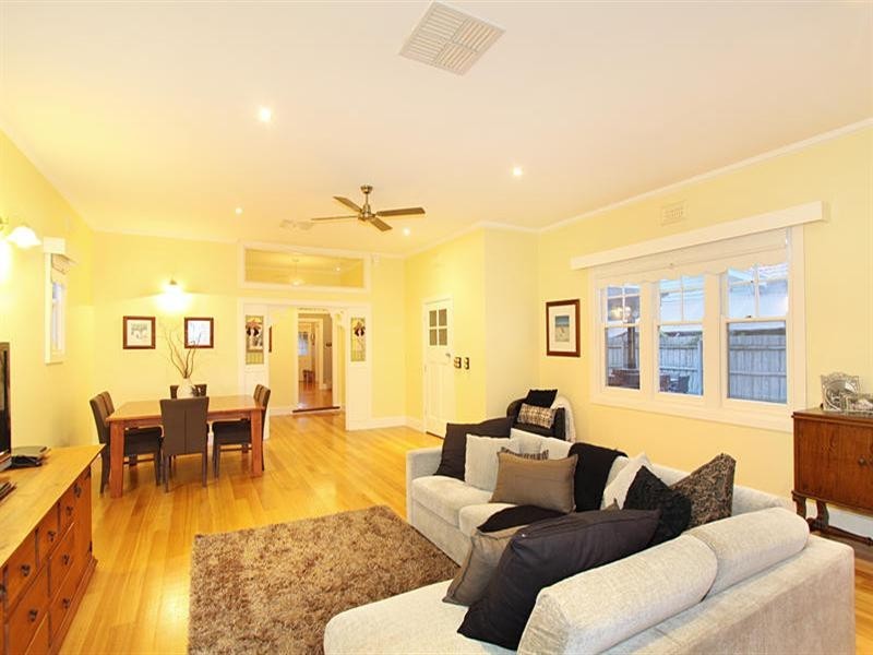 40 Dallas Avenue, Hughesdale VIC 3166