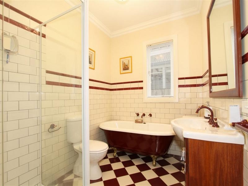 48 Gnarwyn Road, Carnegie VIC 3163