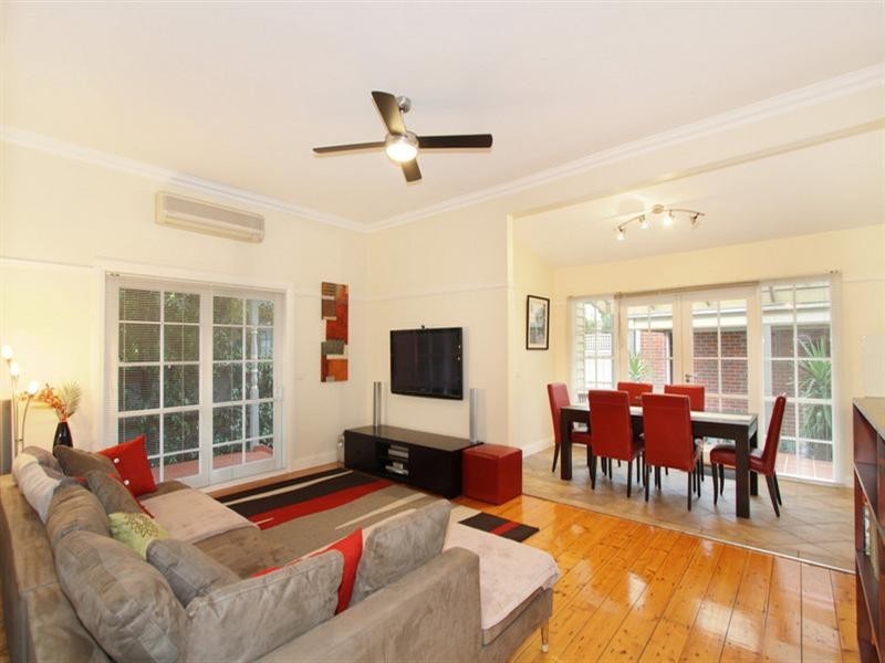 48 Gnarwyn Road, Carnegie VIC 3163