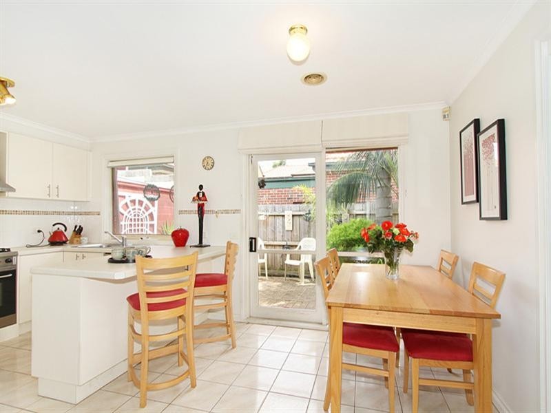 4/43 Kangaroo Road, Murrumbeena VIC 3163