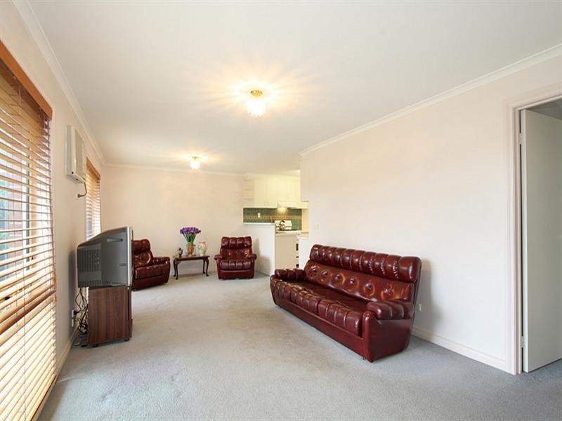 1/32 Carmichael Road, Oakleigh VIC 3166