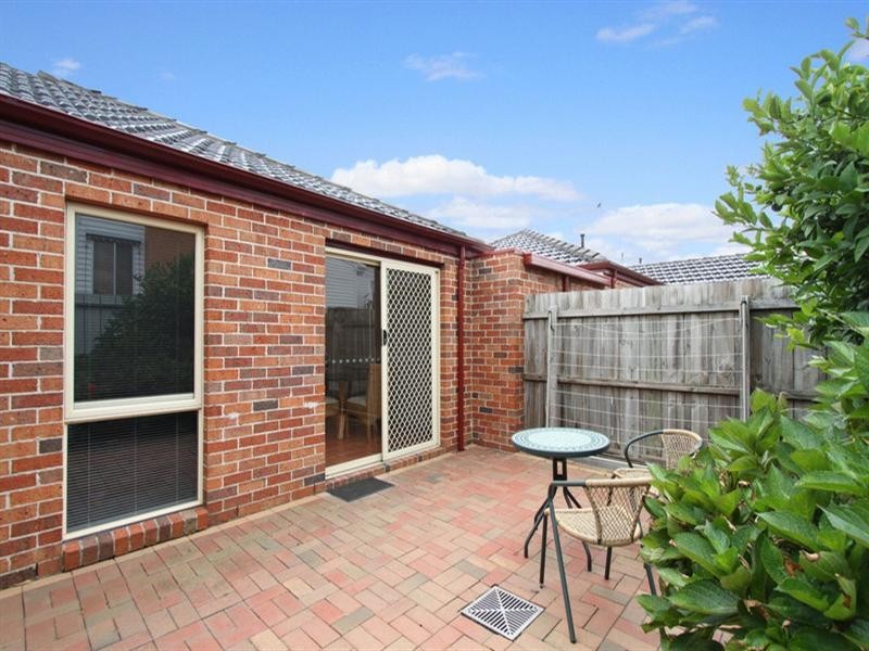 1/32 Carmichael Road, Oakleigh VIC 3166