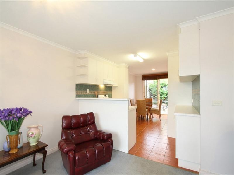 1/32 Carmichael Road, Oakleigh VIC 3166