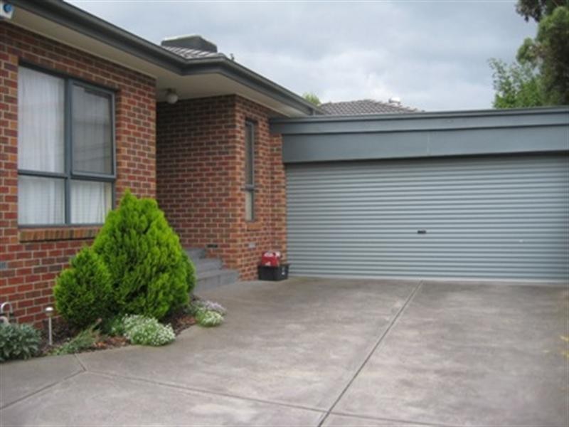 2/42 Fenton Street, Huntingdale VIC 3166