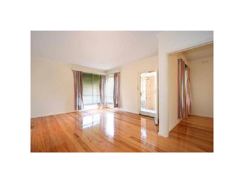 2/3 Walsh Street, Ormond VIC 3204