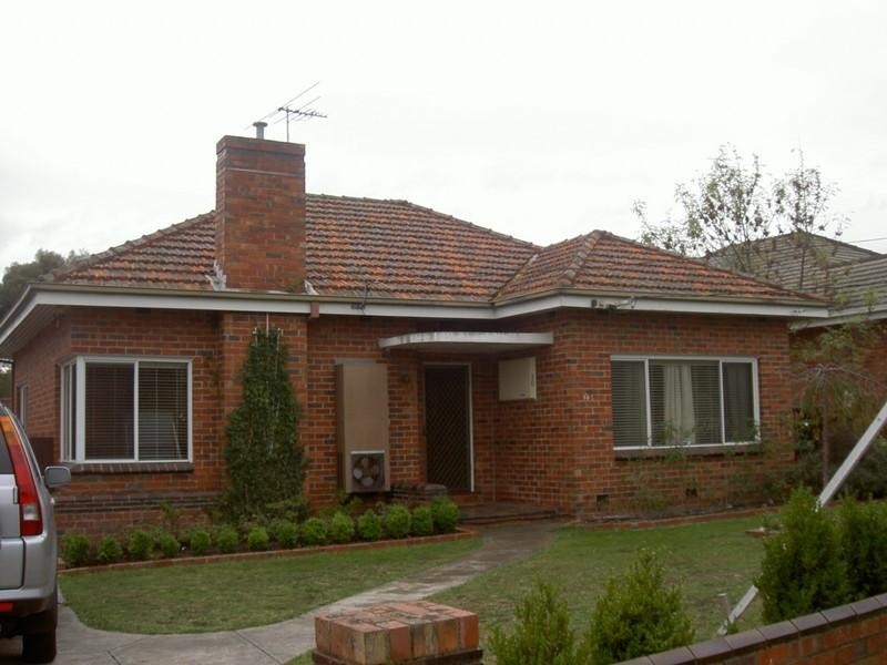 30 Doris Street, Murrumbeena VIC 3163